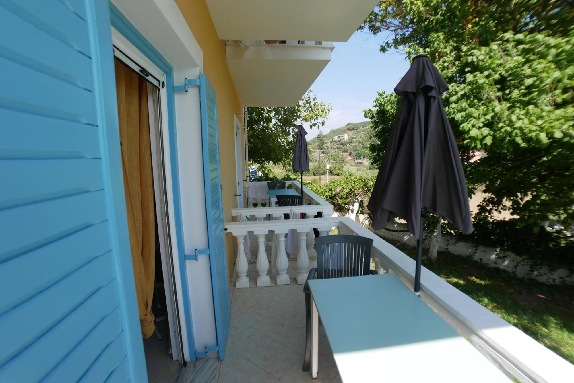 Villa Vania Gardenos วิตาลาเดส ภายนอก รูปภาพ